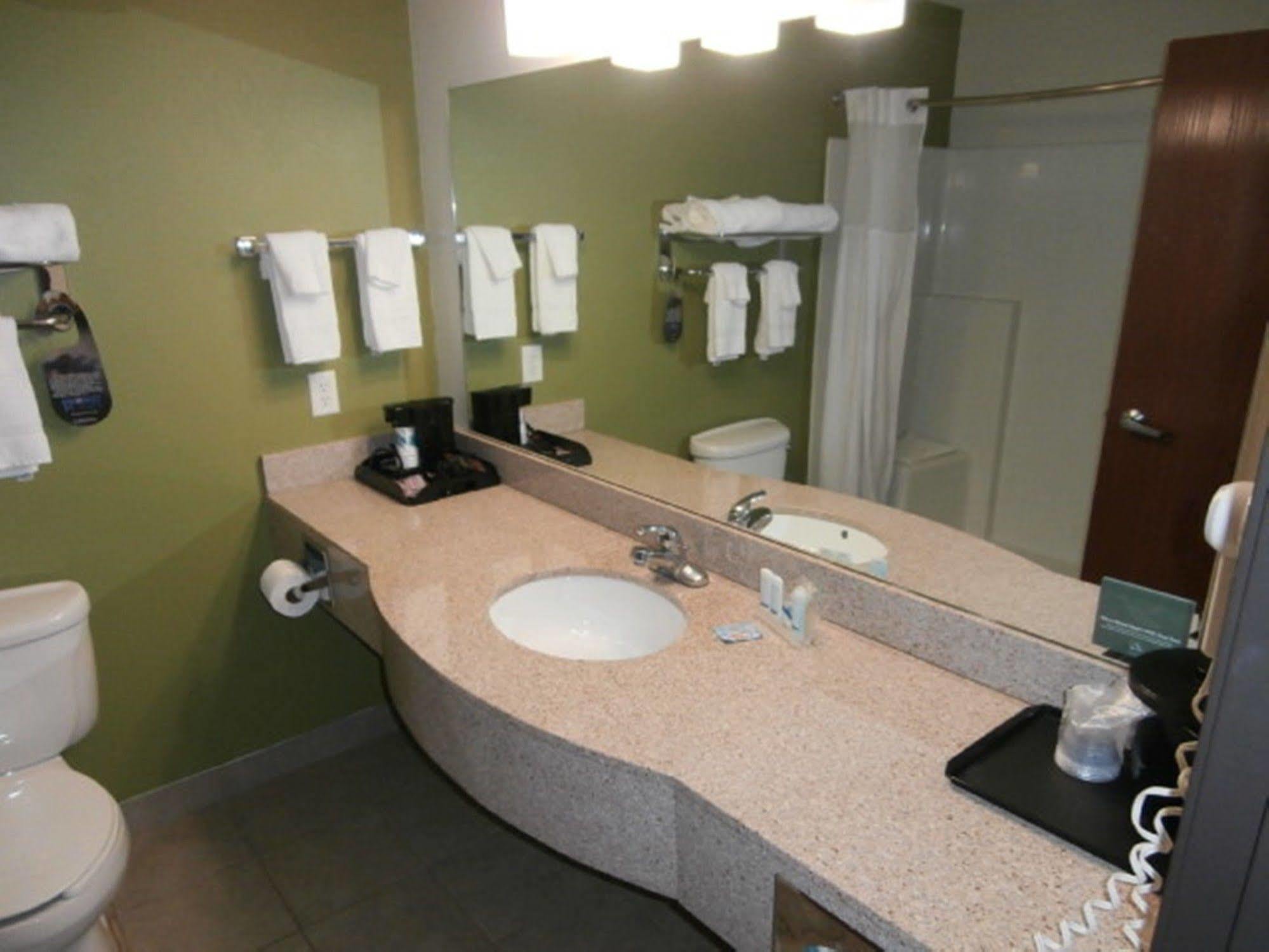 Sleep & - Des Moines Hotel 3*