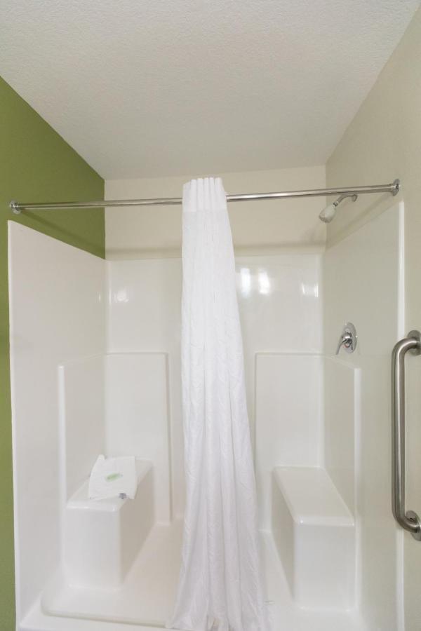 Hotel Sleep & - Des Moines Pleasant Hill